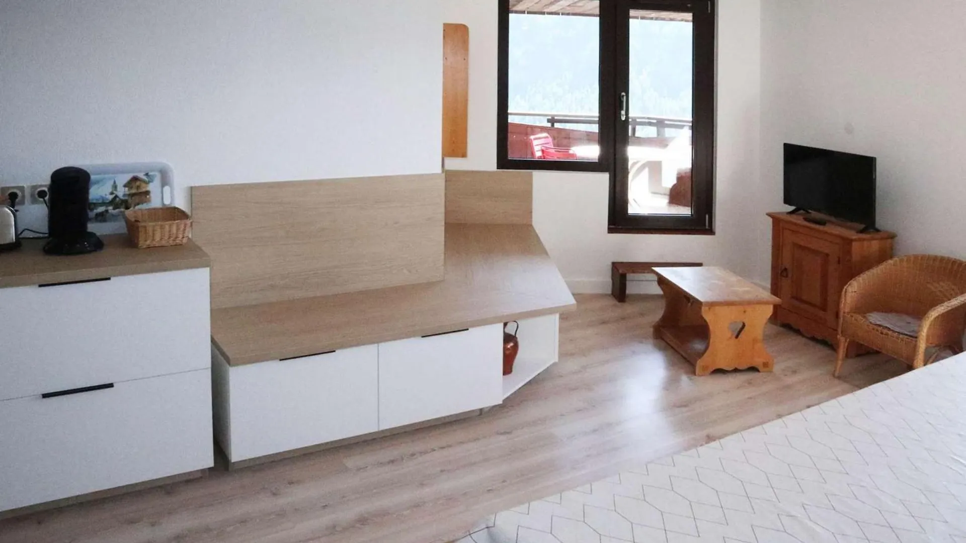 Contatos de Appartement Duplex Pour 12 Pers, Aux Pieds Des Pistes Avec Gardien - Fr-1-322-573